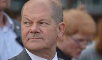 Scholz zatrzymuje „wrogie” przejęcie Commerzbanku