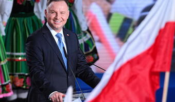 Late Poll: 42,9 proc. dla prezydenta Dudy