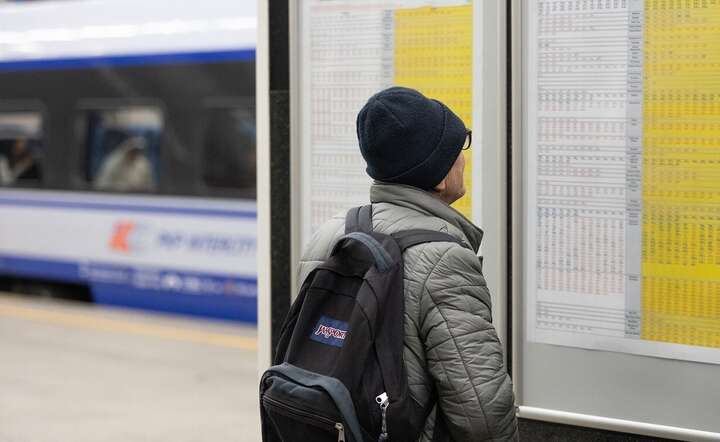 PKP Intercity zwiększa od dziś liczbę połączeń do 555 dziennie / autor: Fratria / Andrzej Wiktor