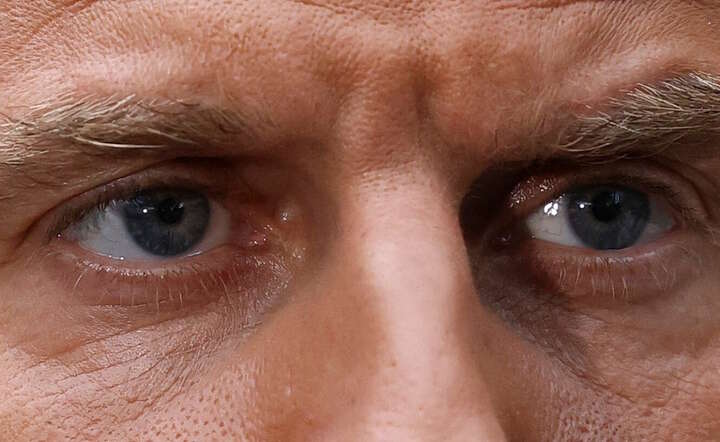 Prezydent Francji Emmanuel Macron / autor: PAP/EPA/YVES HERMAN / POOL