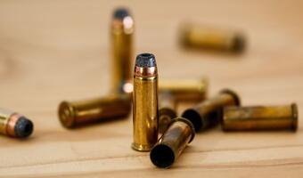Saksonia: Dymisje w policji po aferze z amunicją; w tle powiązania z neonazistami