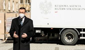 Premier: Spędźmy te święta w gronie najbliższej rodziny
