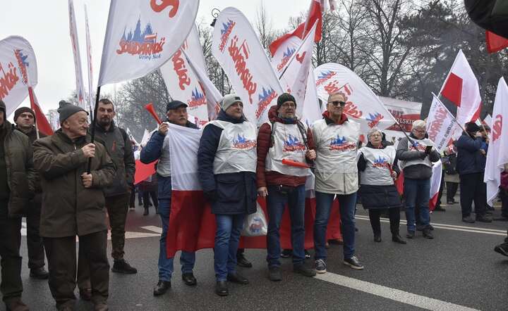 Przez rok przybyło 133 tys. ludzi bez pracy