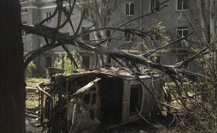 Zniesznia po rosyjskim ostrzale Kramatorska, 7 lipca 2022 / autor: PAP/EPA/GEORGE IVANCHENKO