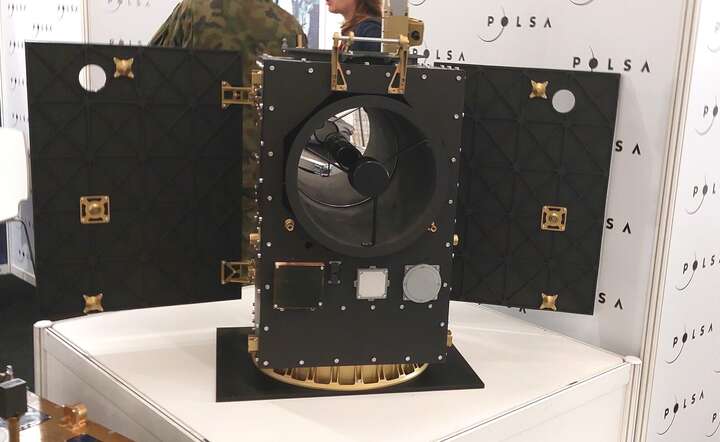 Moduł platformy satelitarnej HyperSat / autor: materiały prasowe Creotech