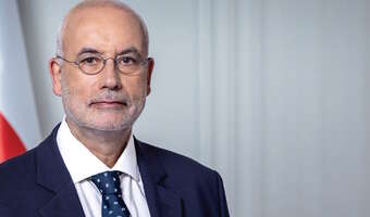 Prof. Czauderna: Zarabiają 100 tys. zł miesięcznie