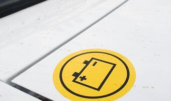 Schulz ustawą nakaże produkcję samochodów elektrycznych w UE?