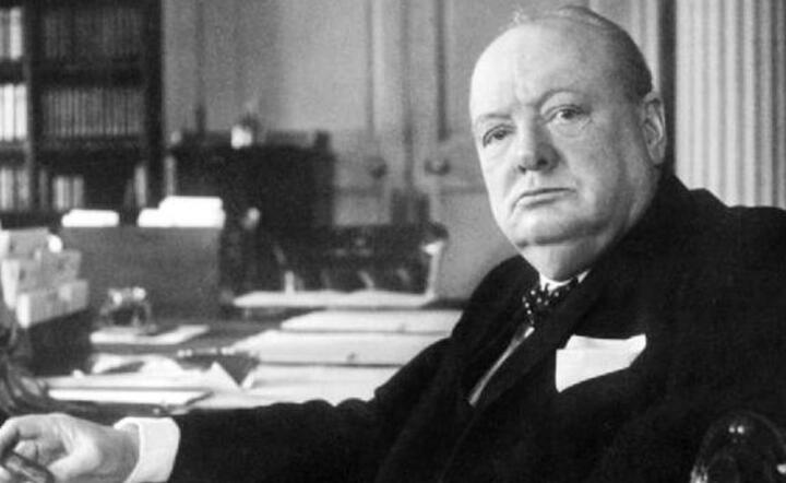 Fot. Cecil Beaton, employed by Ministry of Information, This is photograph MH 26392 from the collections of the Imperial War Museums, Wikipedia
