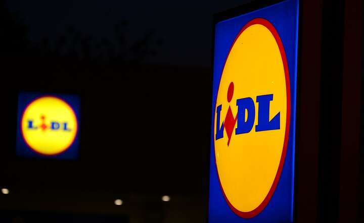 Lidl chce wybudować tuz obok sanktuarium maryjnego wielki obiekt magazynowo-logistyczny / autor: Fratria / KK