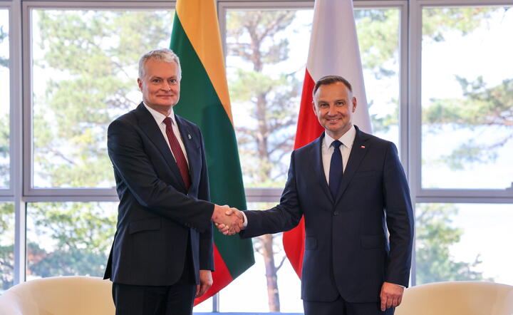 Na Helu trwają konsultacje prezydentów Polski i Litwy / autor: PAP/EPA/Jakub Szymczuk/KPRP HANDOUT