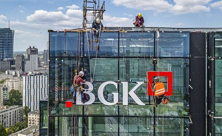 Miotła Tuska. Zarząd BGK „wysprzątany” do końca