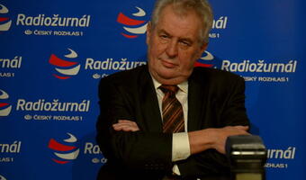 Prezydent Czech: Unia powinna zamknąć granice przed migrantami
