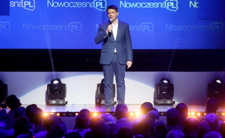 Ryszard Petru podczas kongresu założycielskiego Stowarzyszenia NowoczesnaPL w Warszawie, fot. PAP / Paweł Supernak