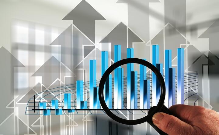 Z raportów PMI przebija się silny optymizm firm, że kolejne miesiące przyniosą zdecydowaną poprawę / autor: Pixabay