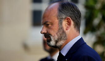 Premier Francji krytykuje działania UE