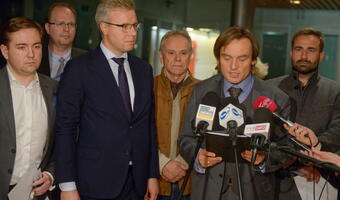 Strajk w PLL LOT zawieszony