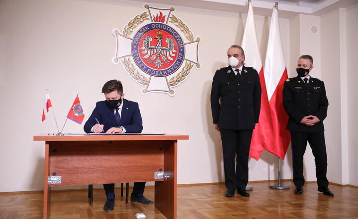 pełnomocnik rządu ds. programu szczepień, szef KPRM Michał Dworczyk / autor: fotoserwis PAP