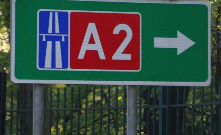 Przed wjazdem na autostradę A2 trzeba wiedzieć, gdzie jest zablokowana / autor: Fratria