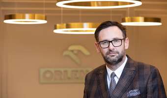 Brak absolutorium dla b. prezesa Orlenu nieważne? Oceni sąd