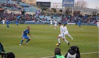 Futbol to intratny biznes