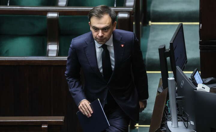 Minister finansów i gospodarki Andrzej Domański w czasie debaty budżetowej w Sejmie / autor: PAP/Leszek Szymański