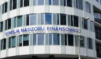 KNF nałożyła 2,4 mln zł kary na Polską Grupę Fotowoltaiczną