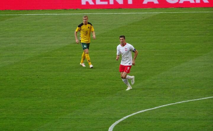 Robert Lewandowski na boisku / autor: fot. Fratria