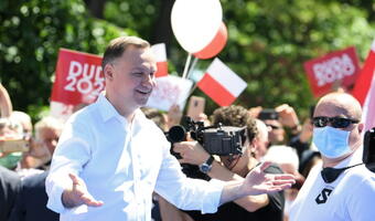 Prezydent: ratowaliśmy życie, teraz najważniejsza gospodarka
