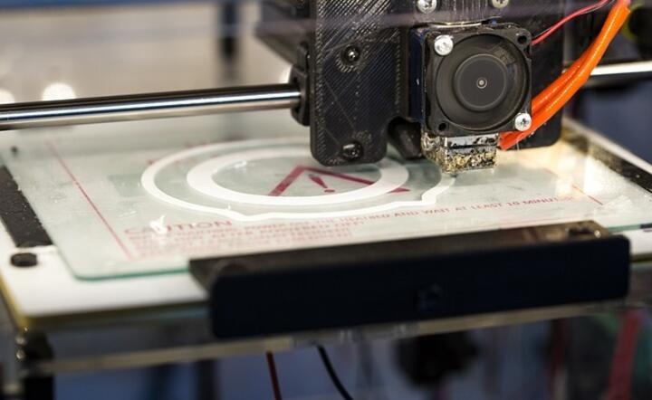 Drukarki 3D w służbie ukraińskiej armii. Wprost z USA