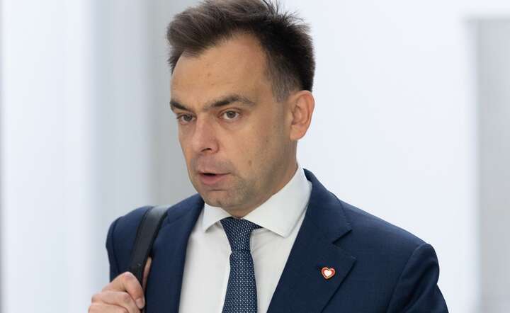 Minister finansów Andrzej Domański blokuje wyegzekwowanie przez Polskę milionów od Gazpromu / autor: Fratria / Andrzej Wiktor
