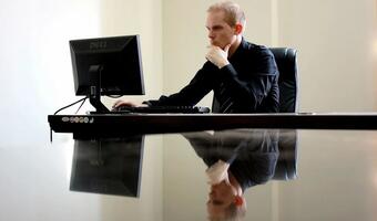 W Polsce niemal milion bezrobotnych
