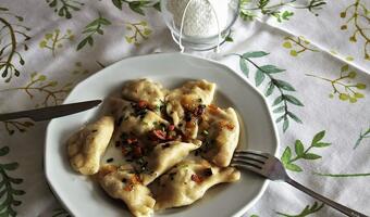 UOKiK sprawdził pierogi i surówki. Nie jest dobrze