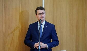 Müller: Rosja szuka wszelkich sposobów, by szerzyć zamęt