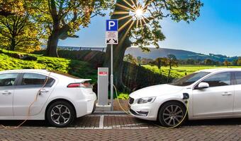 Elektryk na 100 km: Tyle wydasz
