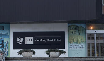 NBP podniósł tegoroczną prognozę wzrostu PKB