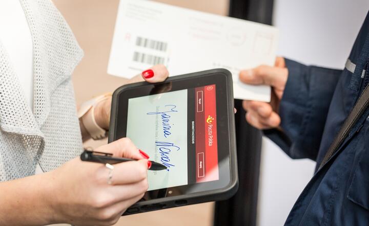 Poczta Polska: Listonosze z tabetami