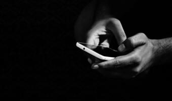 Prywatne smartfony skrywają poufne dane firmowe