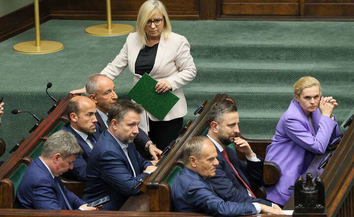 Minister klimatu i środowiska Paulina Hennig-Kloska (P-II rząd) na sali obrad Sejmu / autor: PAP/Paweł Supernak