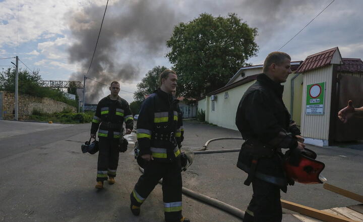 Usuwanie skutków rosyjskiego ataku / autor: PAP/EPA