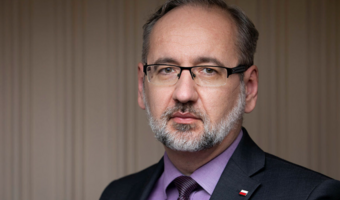 Niedzielski zapowiada znoszenie limitów dla niezaszczepionych