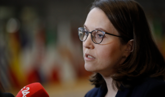 Rzeczkowska: Nie licytujemy się, kto więcej pomaga