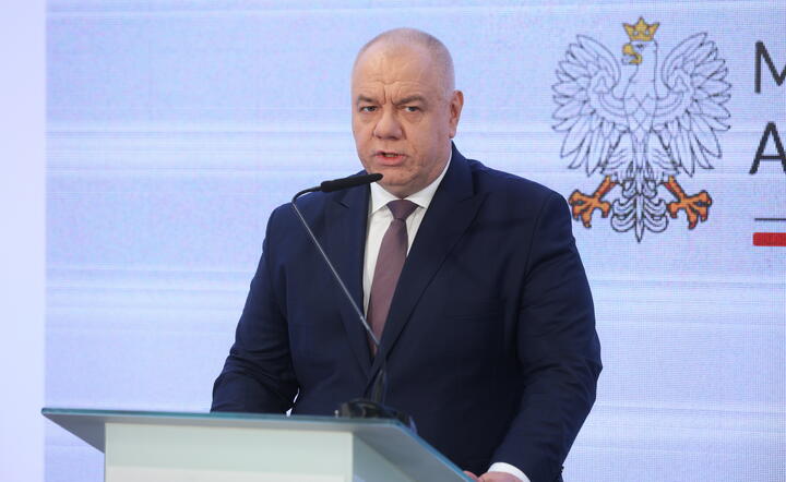 Minister Aktywów Państwowych Jacek Sasin / autor: pap