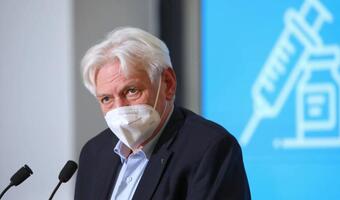 Prof. Horban: Będę rekomendował zakaz przemieszczania i godzinę policyjną