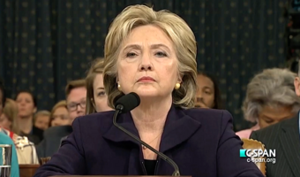 Jest dochodzenie FBI wobec fundacji Clintonów