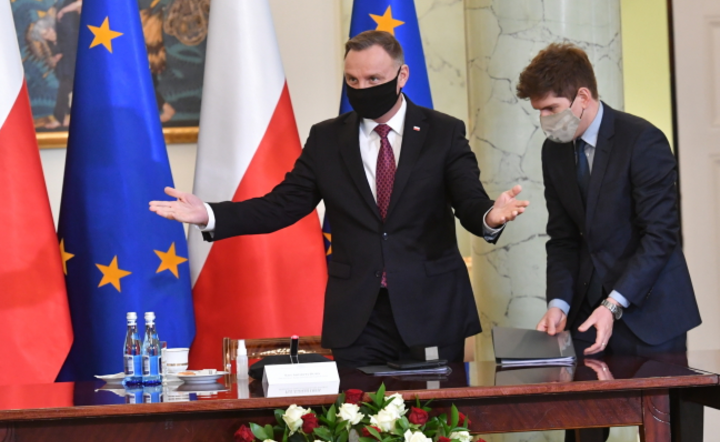 Prezydent: Chcemy uwzględnić potrzeby firm dotkniętych pandemią