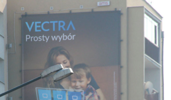 Operator Vectra tworzy nieczytelne umowy. "Kara 10 proc. obrotu"