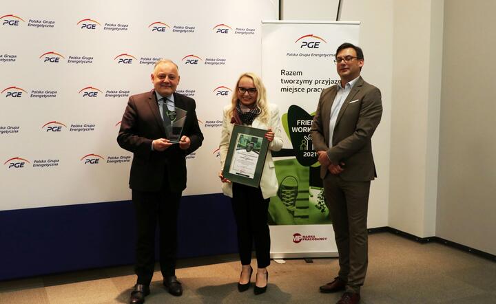 PGE wyróżniona nagrodą Friendly Workplace 2021 / autor: PGE