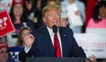Wiec Trumpa ożywił zimą letni kurort