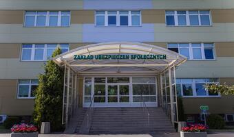 Wykres wpłat do ZUS wygląda całkiem przyzwoicie