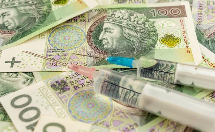 Sytuacja związana z atakiem wirusa COVID-19 staje się nadzwyczajna / autor: Fratria